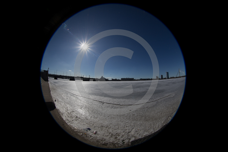 Canon EOS-1D XEF8-15mm f/4L FISHEYE USM8 mm45°29'43